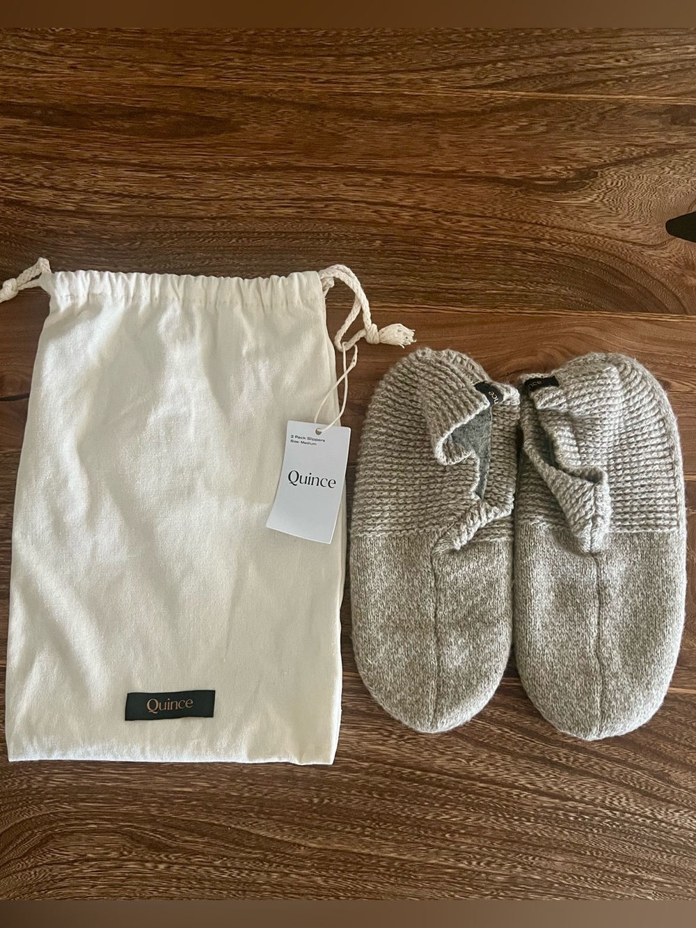 Quince Fleece Lined Gripper Slipper M